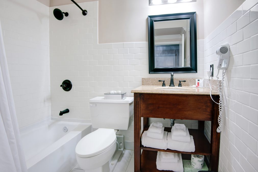 Guestroom Bathroom